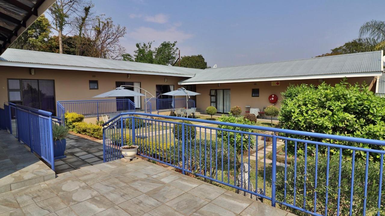 Guest House Mamma Mia Mbombela Екстериор снимка