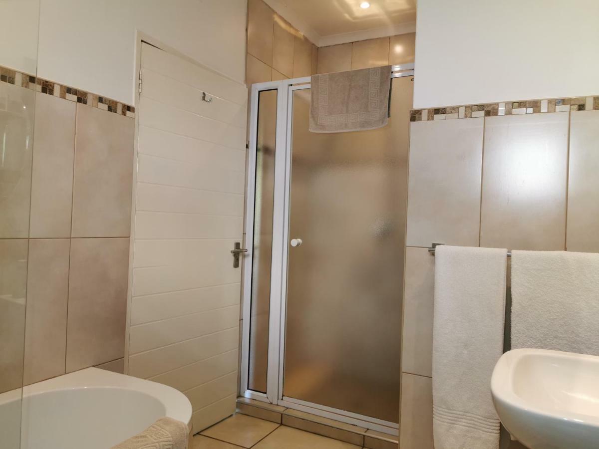 Guest House Mamma Mia Mbombela Екстериор снимка