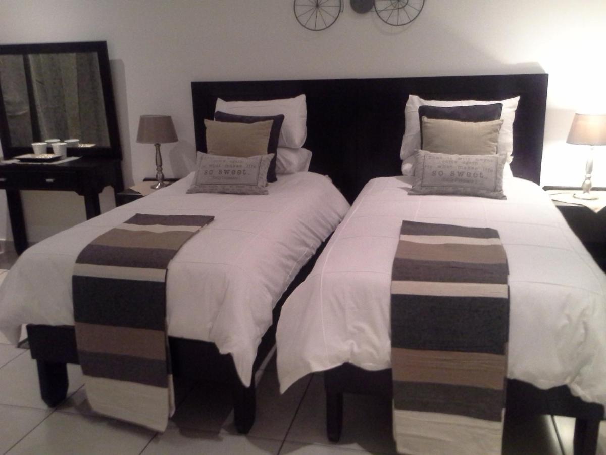Guest House Mamma Mia Mbombela Екстериор снимка