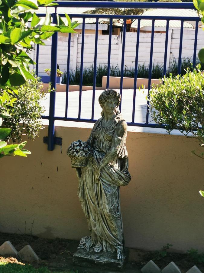 Guest House Mamma Mia Mbombela Екстериор снимка